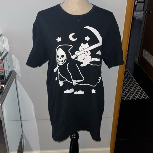 Grim Reaper Loves Cats T-Shirt By Obinsun size Large - Picture 1 of 4